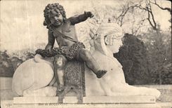 VINTAGE POSTCARD Bois de Boulogne Castle of Trifle Sphinx of Peristyle Angel