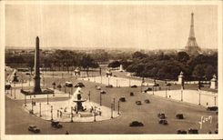 CPA Paris en flanant Place de la Concorde Tour Eiffel