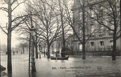 CPA Paris Inondations Avenue d Antin