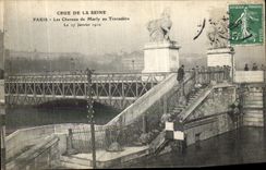 CPA Paris Crue De la Seine Les Chevaux de Marly au Trocadero