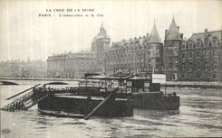 CPA Paris Crue De La Seine L embarcadere et la Cite