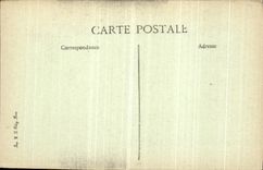 VINTAGE POSTCARD Paris Vincennes the Strong old man