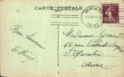 VINTAGE POSTCARD Vincennes a lawn