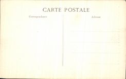 VINTAGE POSTCARD Vincennes the Keep seen of the Court of the Castle