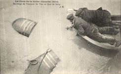 CPA La Crue de la Seine Sauvetage de Tonneaux de Vins au Quai de Bercy 