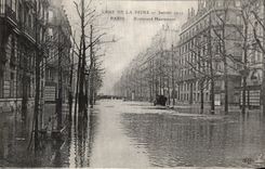 VINTAGE POSTCARD Believed Of the Seine Paris Haussmann Boulevard