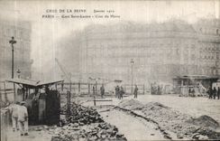 VINTAGE POSTCARD Crue Of the Seine Paris Parks Holy Lazare Cour of Le Havre