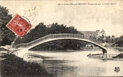 VINTAGE POSTCARD Trawl nets On the Marne Footbridge on the Side Canal