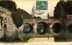 VINTAGE POSTCARD Trawl nets On the Marne the Bridge of the Marines and Notre Dame