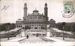 VINTAGE POSTCARD Paris the Palate Of Trocadero seen of the bridge D Iena