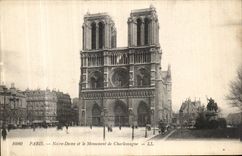 VINTAGE POSTCARD Paris Notre Dame and the Monument of Charlemagne