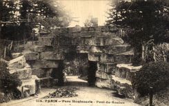 VINTAGE POSTCARD Paris Park Montsouris Bridge of the Rock