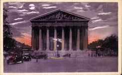 VINTAGE POSTCARD Paris Church of Madeleien