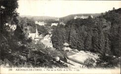 CPA Bagnoles De L Orne Vue sur la Vallee de la Vee