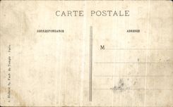 CPA Neuville St Vaast La Route de la Targette Militaria