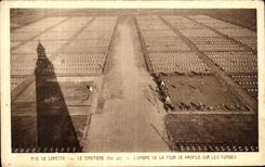 CPA ND de lorette Le Cimetiere L ombre De La Tour Se profile sur les tombes 