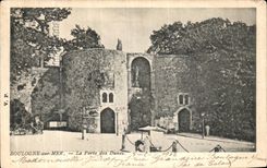 VINTAGE POSTCARD Boulogne On Sea the Port of the Dunes