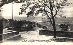 VINTAGE POSTCARD Boulogne on Sea On the Walls the Francoise Tower