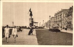 VINTAGE POSTCARD Boulogne on Sea Which occurred Gambetta
