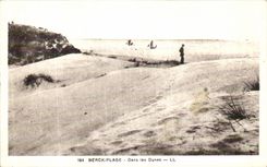 CPA Berck Plage Dans les Dunes