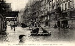 CPA Paris Inondations De Faubourg Saint Antoine
