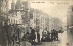 CPA Crue de la Seine Paris Vue sur la rue de Lyon