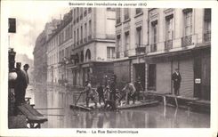 CPA Souvenir des Inondations de Janvier Paris La Rue Saint Dominique