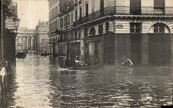 CPA Paris Inondation Rue de Bourgogne 