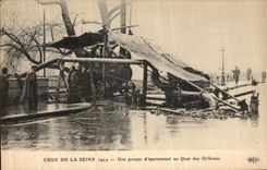 CPA Paris Une pompe d epuisement au quai des Orfevres