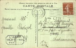 CPA Paris Le Trocadero Vu sous la Tour Eiffel