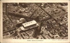 Iglesia de Paris de la POSTAL de la VENDIMIA de Madeletne