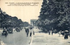 CPA Paris L Avenue du Bois de Boulogne Pris Vers l Arc de Triomphe 