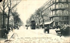 VINTAGE POSTCARD Paris the Boulevard Saint Michel