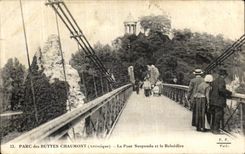 VINTAGE POSTCARD Park of the Chaumont hillocks the Suspended bridge and the View point