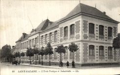 VINTAGE POSTCARD Saint Nazaire L Practical and Industrial School