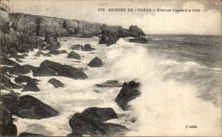 CPA Au Bord de L Ocean Effet de Vague a la Cote