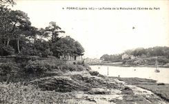 CPA Pornic La Pointe de la Malouine et l Entree du Port