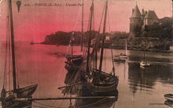 CPA Pornic L Avant Port Bateaux