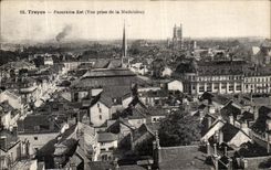 CPA Troyes Panorama Est Vue prise de la Madeleine 