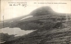 VINTAGE POSTCARD Picturesque Cantal the top of the Lead of the Cantal