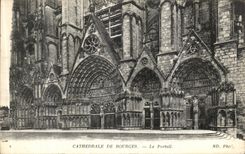 Catedral de Bourges de la POSTAL de la VENDIMIA de Bourges la puerta