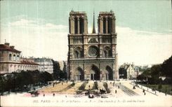 POSTAL Paris de la VENDIMIA y el cuadrado