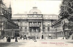 VINTAGE POSTCARD Paris Palaise de Justice