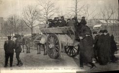 CPA Inondations De Paris Pauvres Gens 