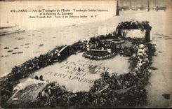 CPA Paris Arc de Triomphe de l Etoile Tombe du Soldat Inconnu