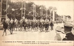VINTAGE POSTCARD Apotheose of the Victoire the Japanese Ravel Which occurred Field Elysees Militaria