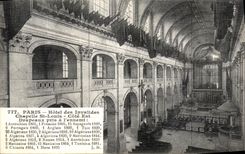 VINTAGE POSTCARD Paris Hotel of the Invalids Vault St Louis East coast Flags taken has L Ennemi