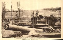 VINTAGE POSTCARD Chuignes Gros Canon gives up By the Germans  Militaria