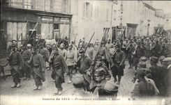 CPA Guerre Prisonniers Allemands a Reims Militaria