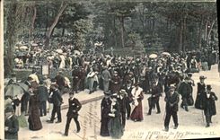 CPA Paris Au Parc Monceau 